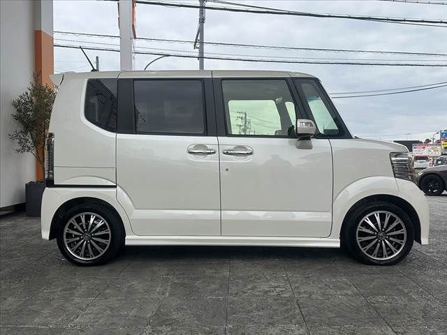 HONDA N BOX CUSTOM 2015 Image 31