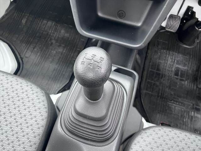 SUZUKI CARRY TRUCK 4WD 2018 Image 31