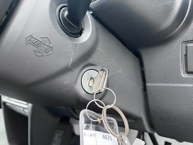 SUZUKI CARRY TRUCK 4WD 2018 Image 31