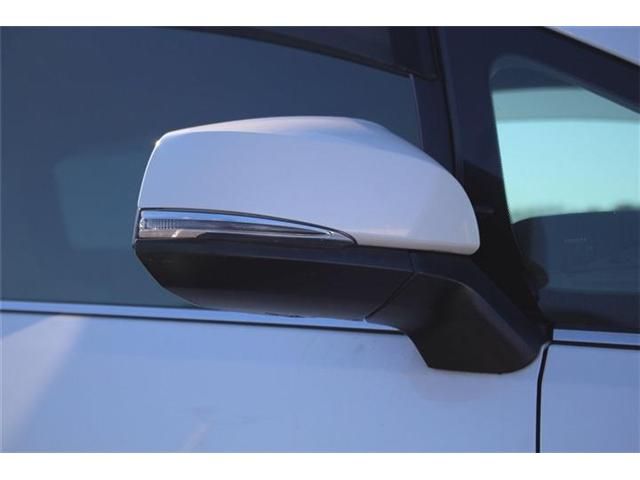 TOYOTA ALPHARD HYBRID 4WD 2015 Image 31