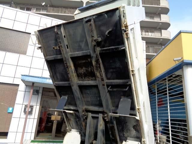 ISUZU  2017 Image 31