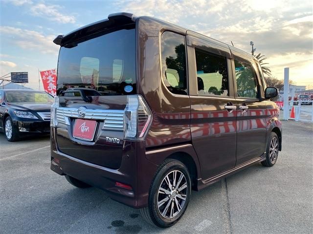 DAIHATSU TANTO CUSTOM 2017 Image 31