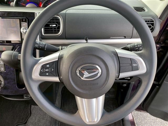 DAIHATSU TANTO CUSTOM 2017 Image 31