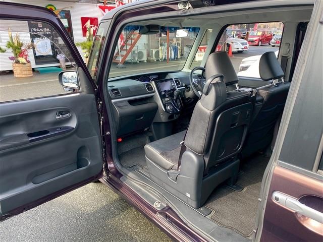 DAIHATSU TANTO CUSTOM 2017 Image 31