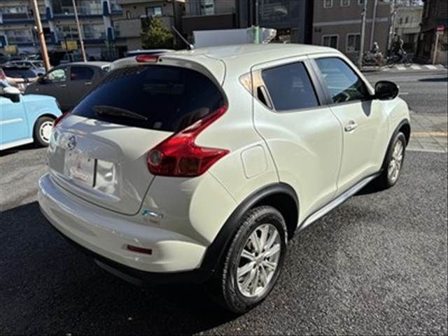 NISSAN JUKE 2011 Image 31