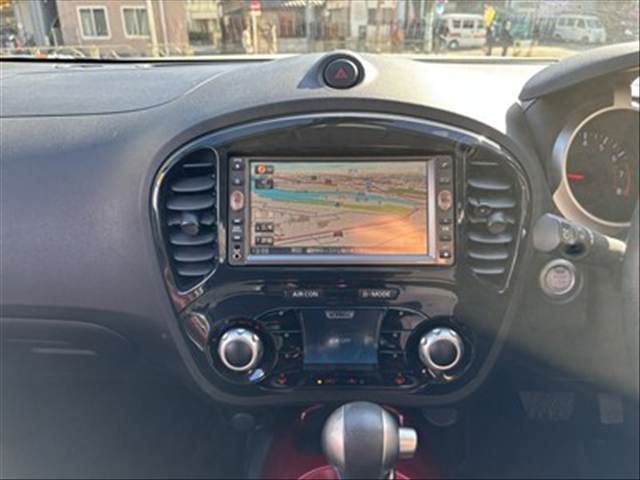 NISSAN JUKE 2011 Image 31