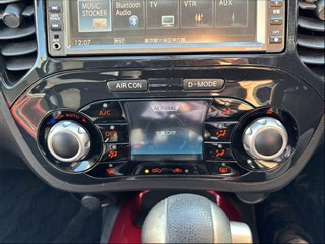 NISSAN JUKE 2011 Image 31