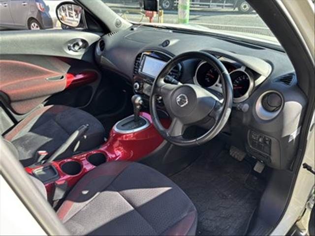 NISSAN JUKE 2011 Image 31