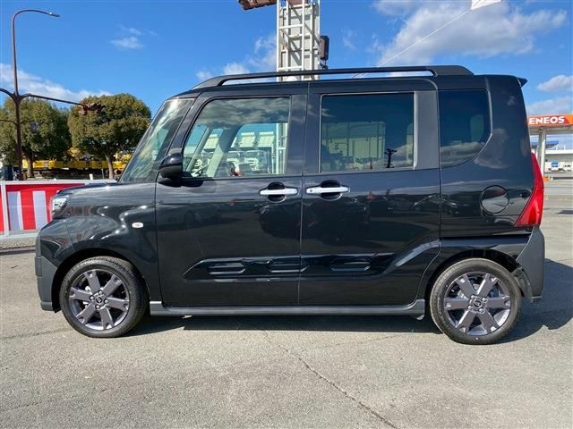 DAIHATSU TANTO FAN CROSS 2023 Image 31