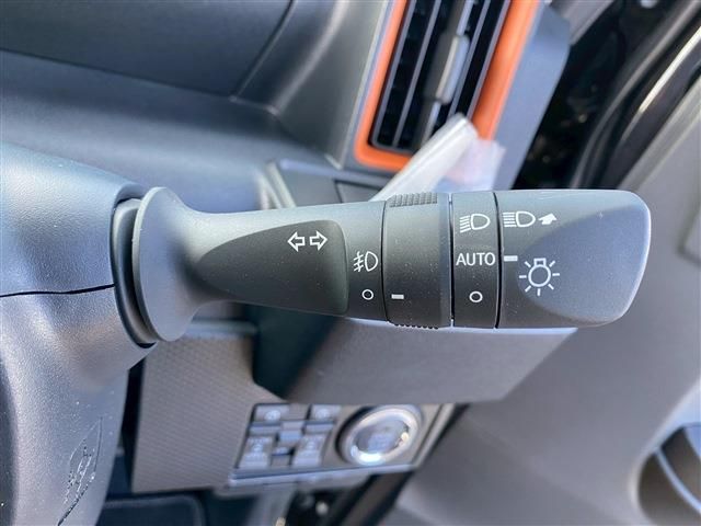 DAIHATSU TANTO FAN CROSS 2023 Image 31