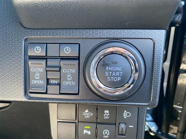 DAIHATSU TANTO FAN CROSS 2023 Image 31