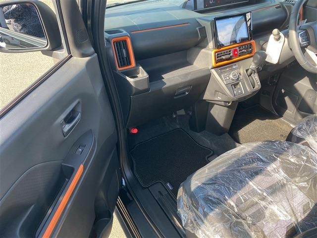 DAIHATSU TANTO FAN CROSS 2023 Image 31