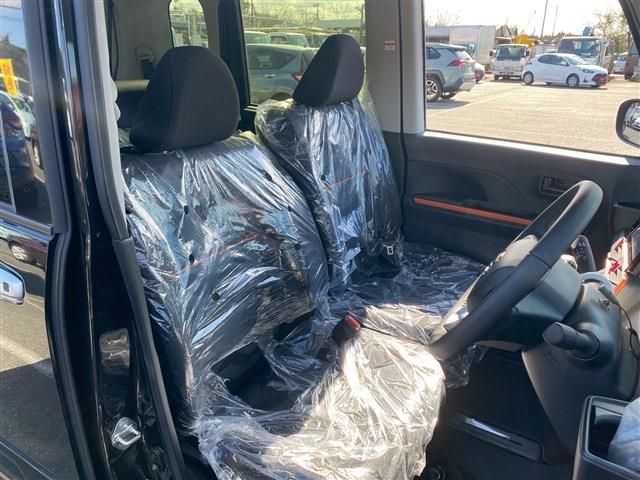 DAIHATSU TANTO FAN CROSS 2023 Image 31