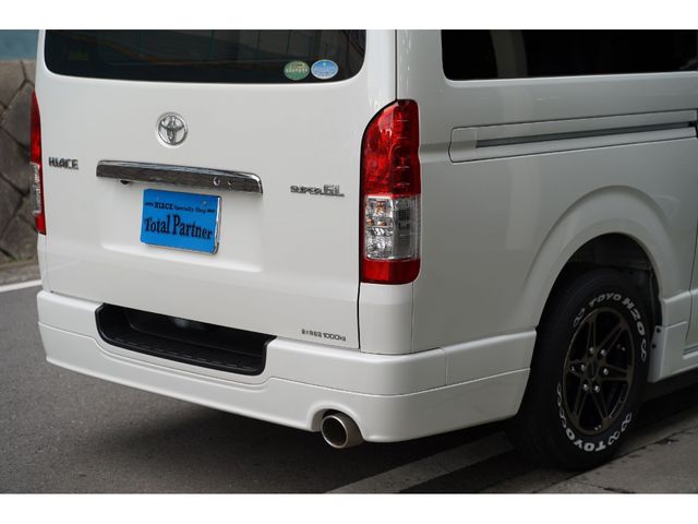 TOYOTA HIACE VAN 2WD 2015 Image 31