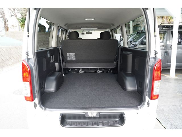 TOYOTA HIACE VAN 2WD 2015 Image 31