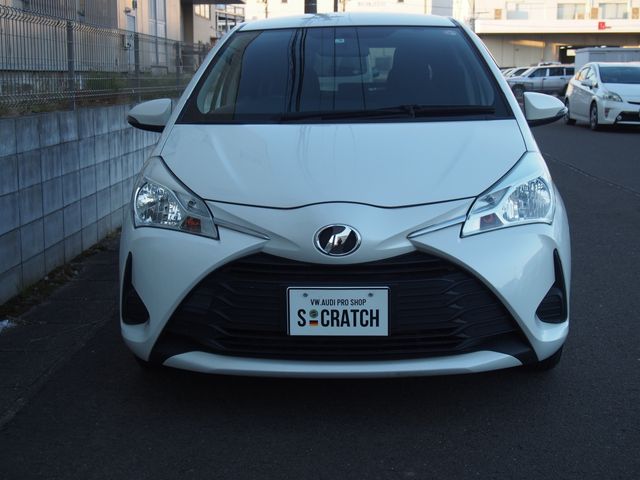 TOYOTA VITZ 2017 Image 31