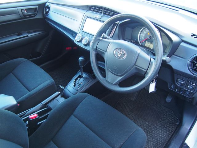 TOYOTA COROLLA AXIO 4WD 2018 Image 31