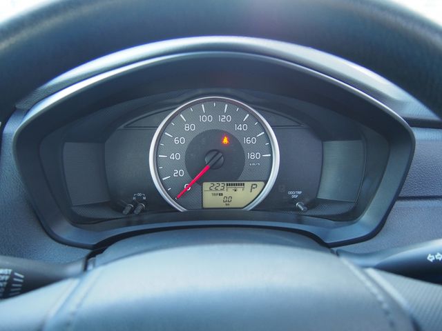 TOYOTA COROLLA AXIO 4WD 2018 Image 31