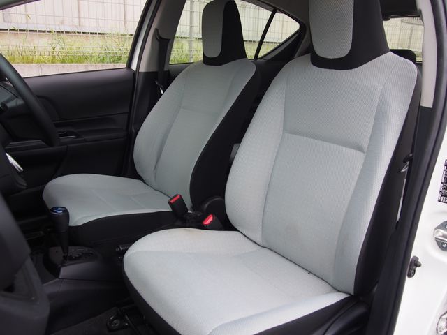 TOYOTA AQUA 2019 Image 31