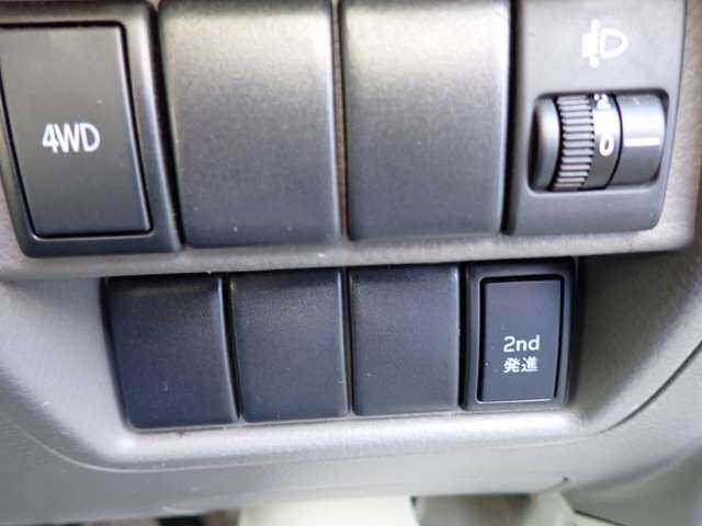 SUZUKI EVERY VAN 4WD 2016 Image 31