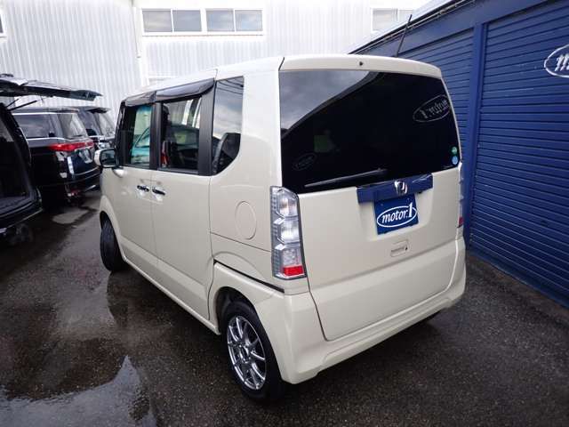 HONDA N BOX 2017 Image 31