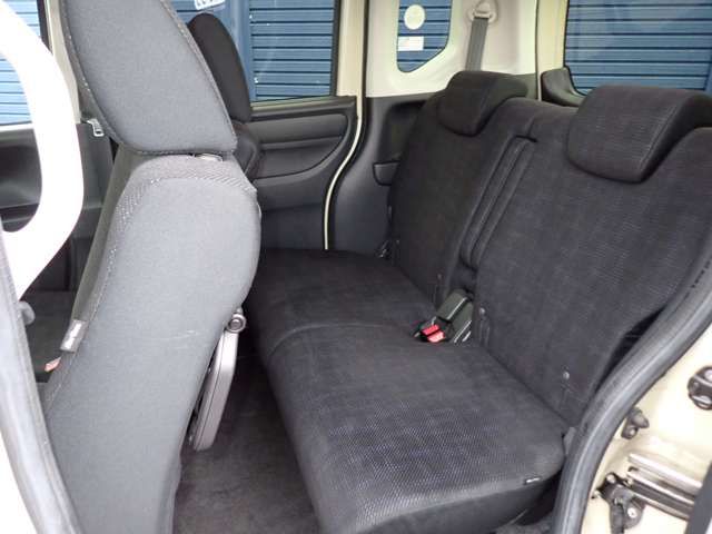 HONDA N BOX 2017 Image 31