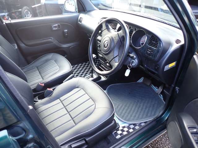 DAIHATSU MIRA GINO 2004 Image 31