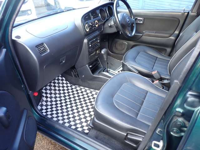 DAIHATSU MIRA GINO 2004 Image 31