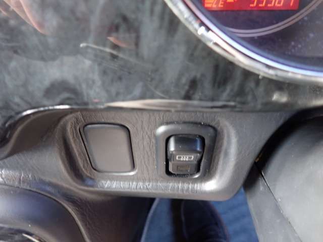 DAIHATSU MIRA GINO 2004 Image 31