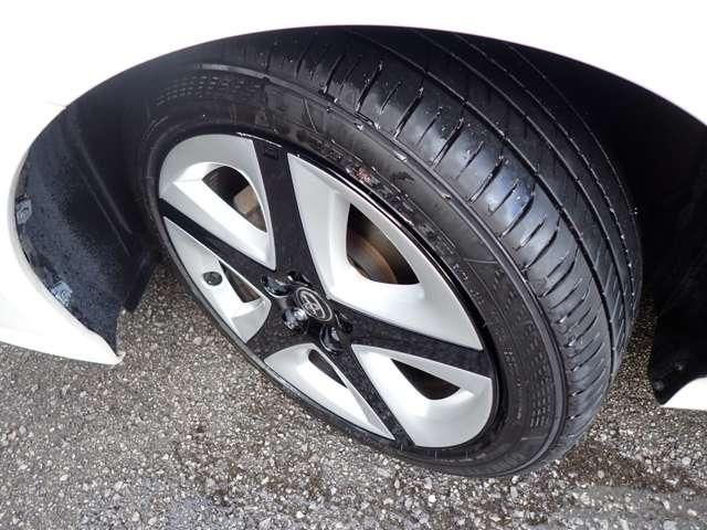 DAIHATSU MIRA GINO 2004 Image 31