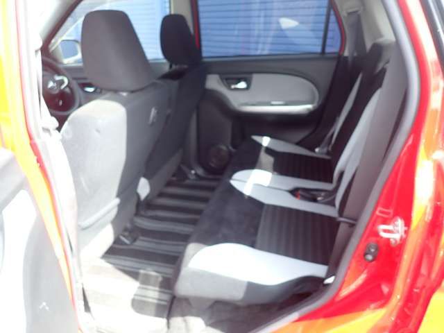 DAIHATSU CAST ACTIVA 2015 Image 31