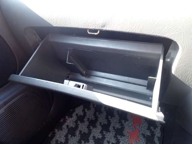 DAIHATSU MIRA GINO 2002 Image 31