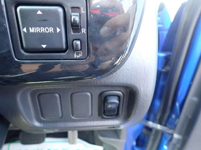 DAIHATSU MIRA GINO 2002 Image 31