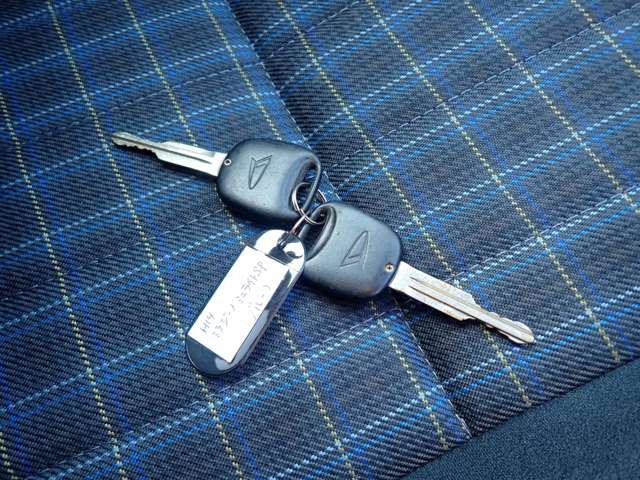 DAIHATSU MIRA GINO 2002 Image 31