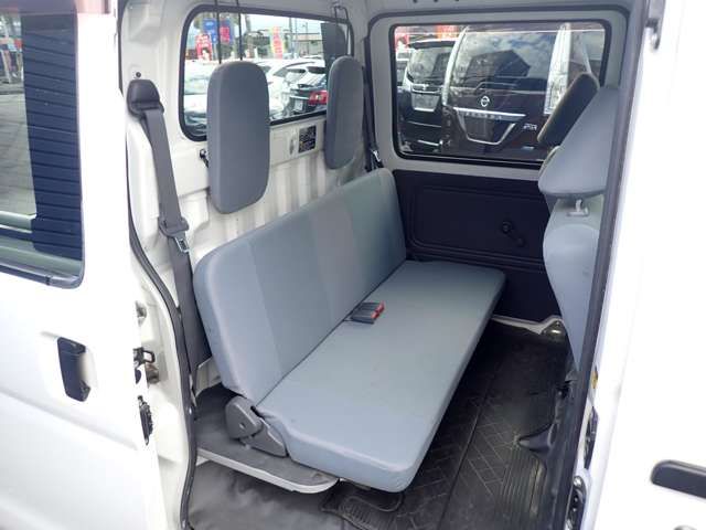 DAIHATSU HIJET DECKVAN 4WD 2017 Image 31