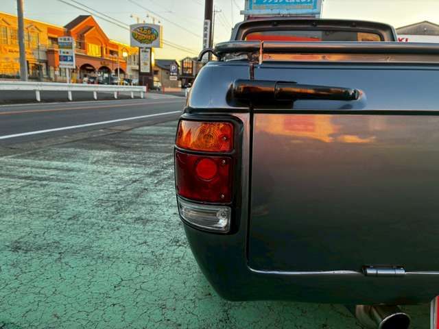 NISSAN SUNNY TRUCK 1991 Image 31