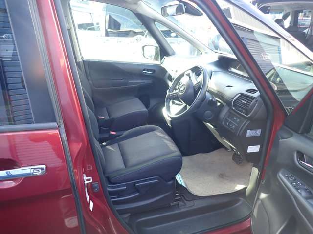 NISSAN SERENA  WG 2017 Image 31