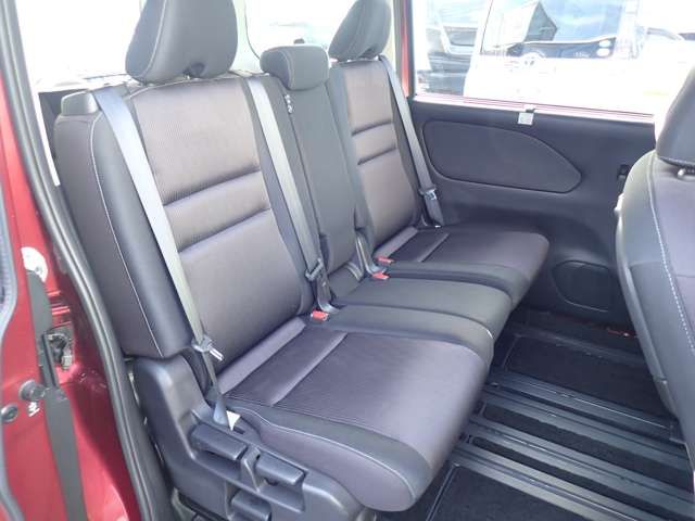 NISSAN SERENA  WG 2017 Image 31