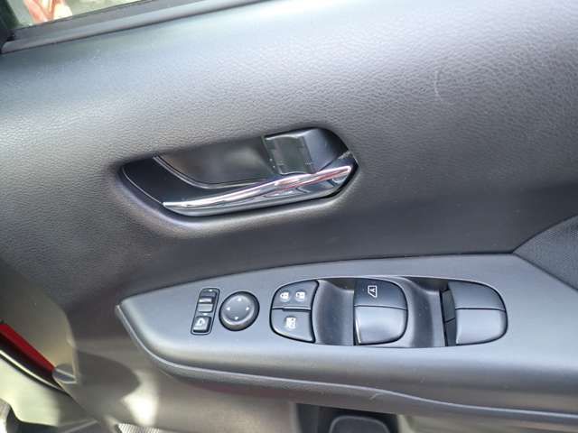 NISSAN SERENA  WG 2017 Image 31