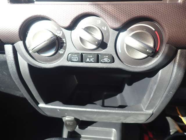 MITSUBISHI PAJERO MINI 4WD 2012 Image 31