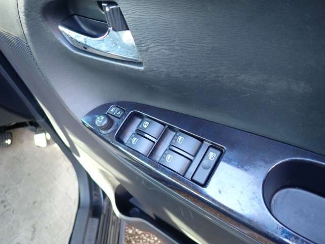 DAIHATSU TANTO CUSTOM 2018 Image 31