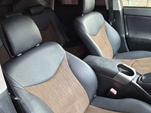 TOYOTA PRIUS 2012 Image 31