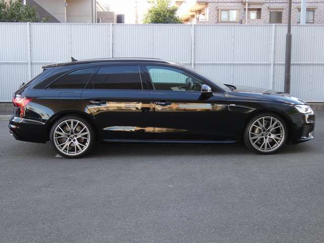 AUDI A4 AVANT 2021 Image 31