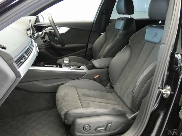 AUDI A4 AVANT 2021 Image 31