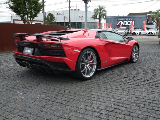 LAMBORGHINI AVENTADO 2018 Image 31