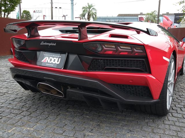 LAMBORGHINI AVENTADO 2018 Image 31