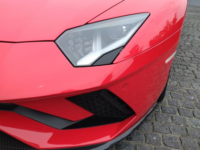 LAMBORGHINI AVENTADO 2018 Image 31