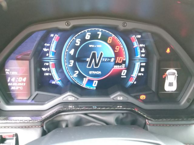 LAMBORGHINI AVENTADO 2018 Image 31