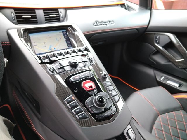 LAMBORGHINI AVENTADO 2018 Image 31
