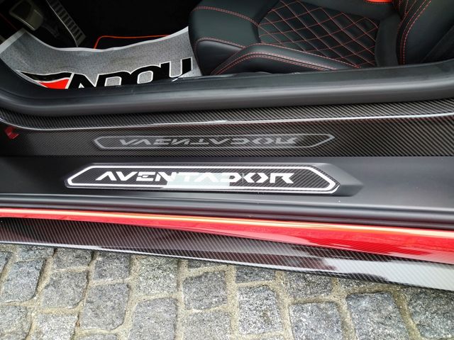 LAMBORGHINI AVENTADO 2018 Image 31